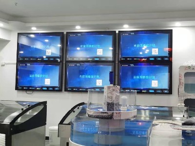 中億睿廣告機為深圳詩邁兒花園酒家餐飲業(yè)賦能，讓精彩已在“吃”之外