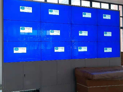 廣東財經(jīng)大學(xué)拼接項(xiàng)目