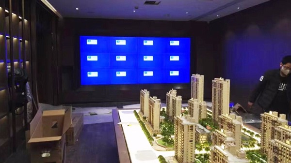 中億?？萍几嬖V您，哪些因素會影響到拼接屏的價(jià)格！