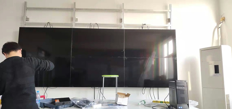 河南省沁潤(rùn)澤環(huán)?？萍脊煞萦邢薰?9寸3X3液晶拼接